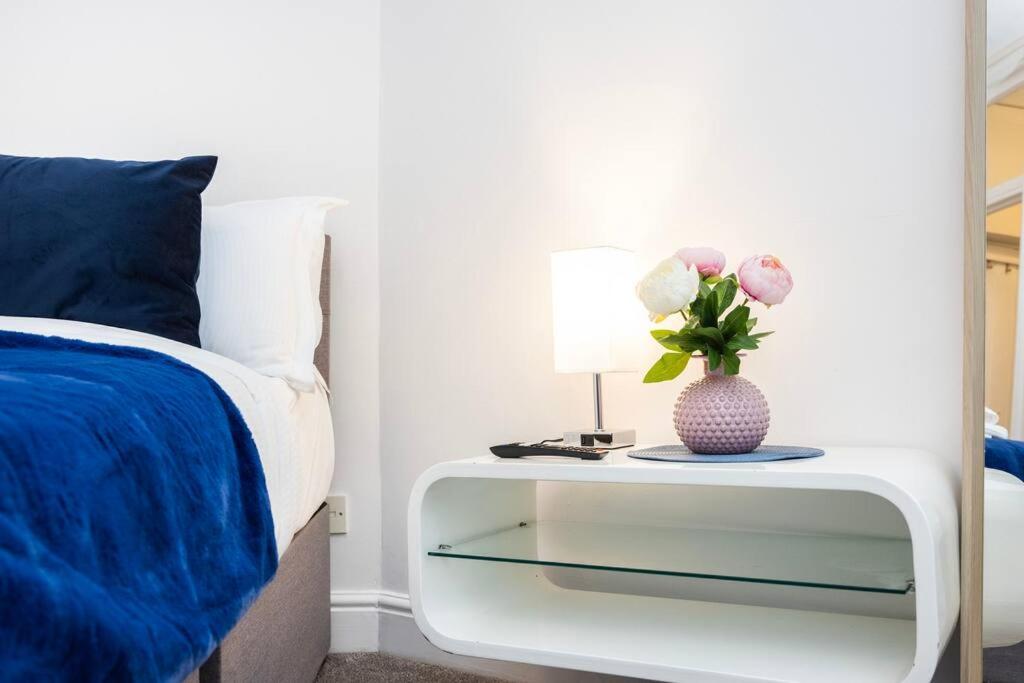 Stylish Studio In Leicester Square 伦敦 外观 照片
