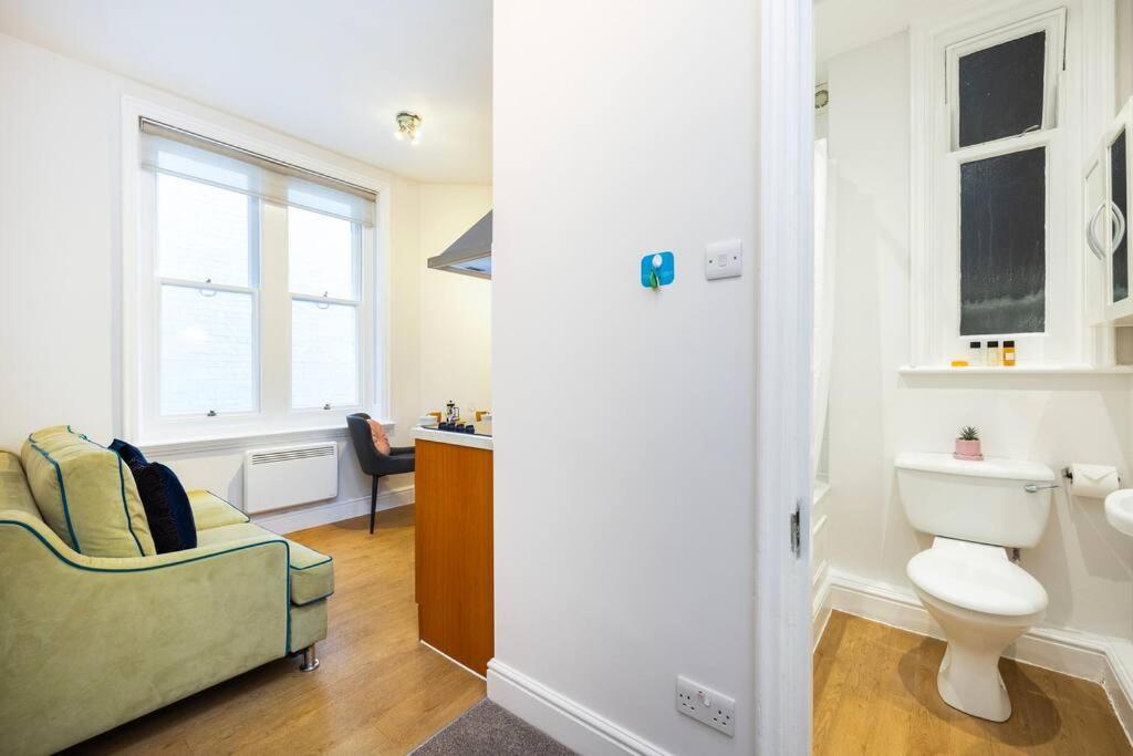 Stylish Studio In Leicester Square 伦敦 外观 照片