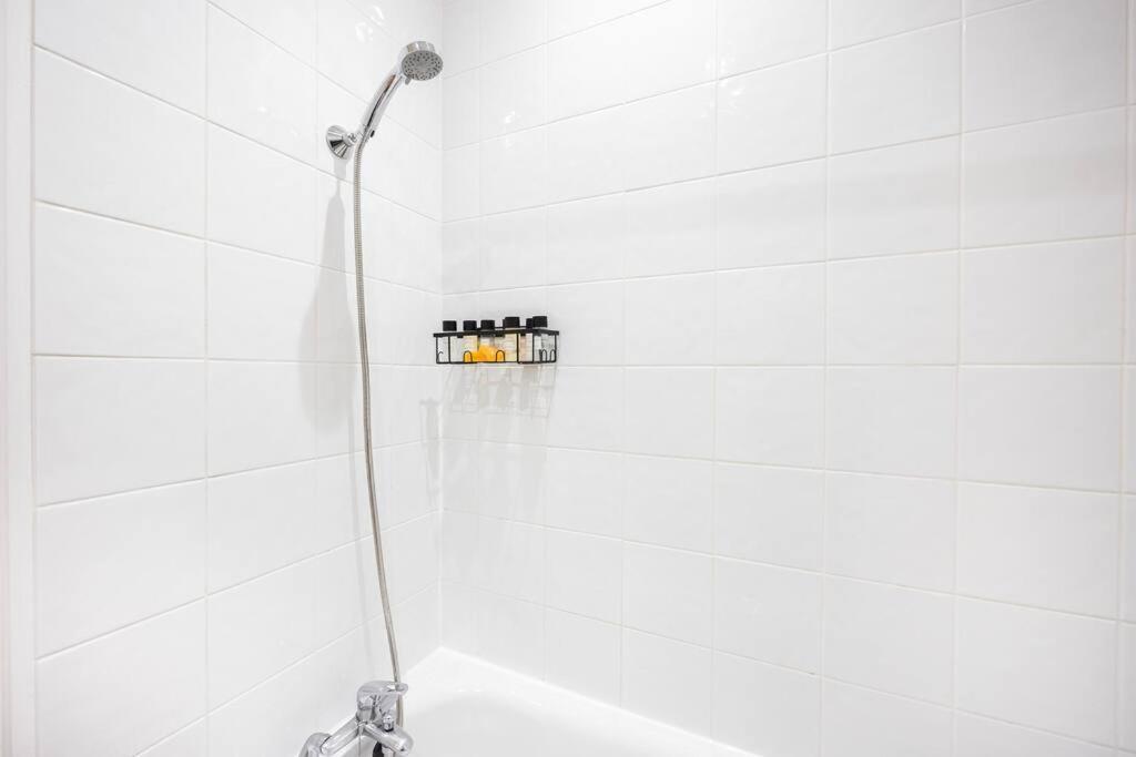 Stylish Studio In Leicester Square 伦敦 外观 照片